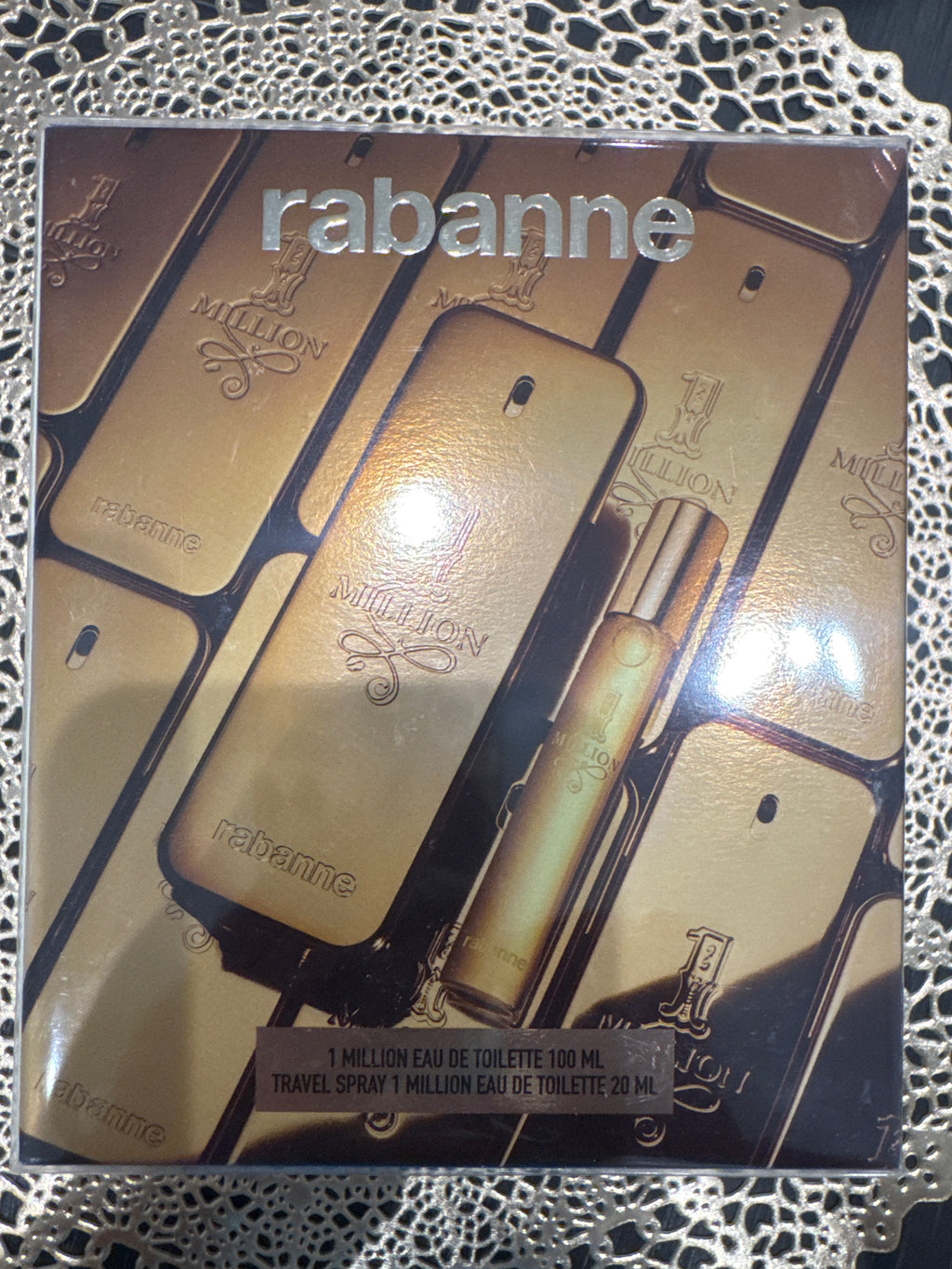 1 Million Rabanne Set
100ml + Travel Spray