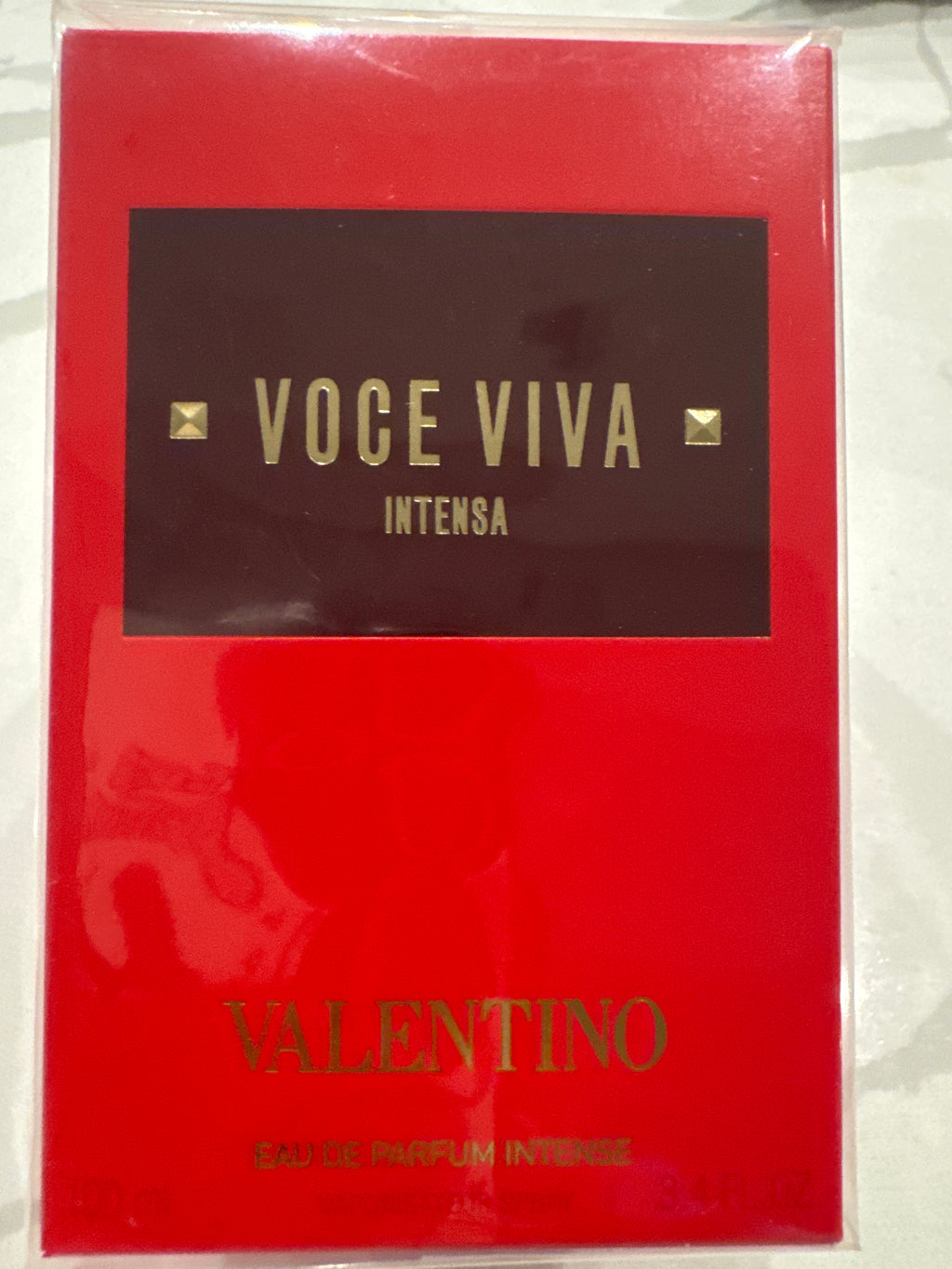 Perfume Valentino  
Voce Viva Intensa