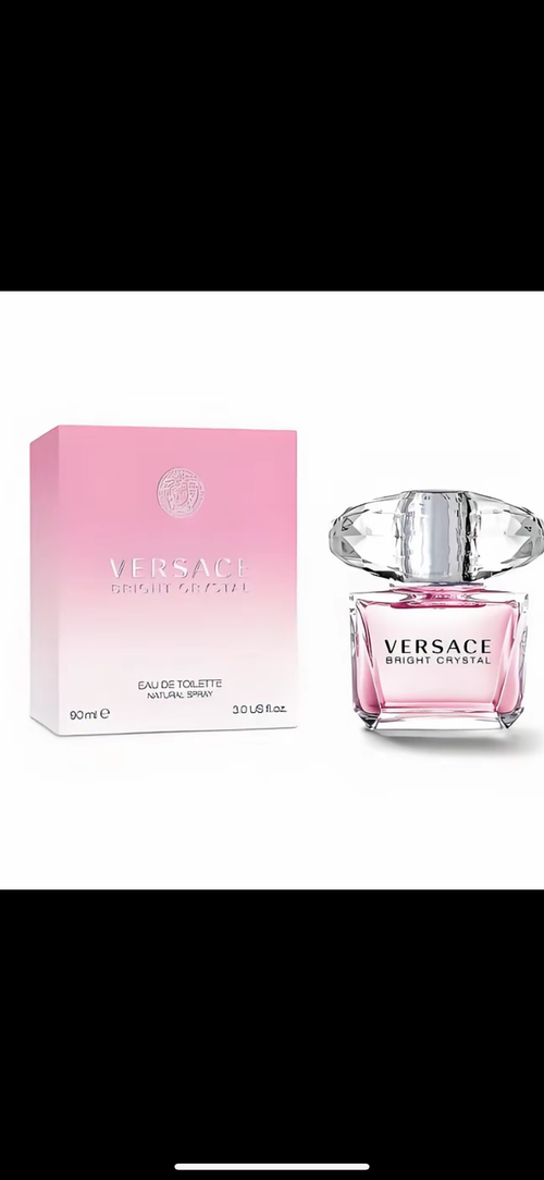 Disponible ✨  

Perfume Versace Bright Crystal 🌸  
100% original  
Nuevo y sellado 🔒  

Aroma fresco, femenino y elegante 💖  
Perfecto para uso diario o regalo 🎁  

💵 $165 cash  
🚚 $185 envío incluido  

Compra aquí 👇  
q0rf0r-9n.myshopify.com